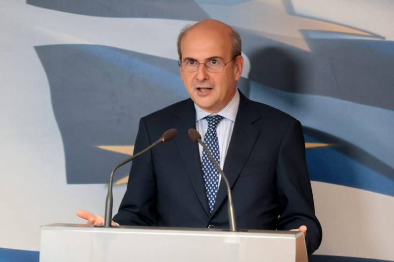 Χατζηδάκης: Μείωση φόρων σε συνάρτηση με την πάταξη της φοροδιαφυγής