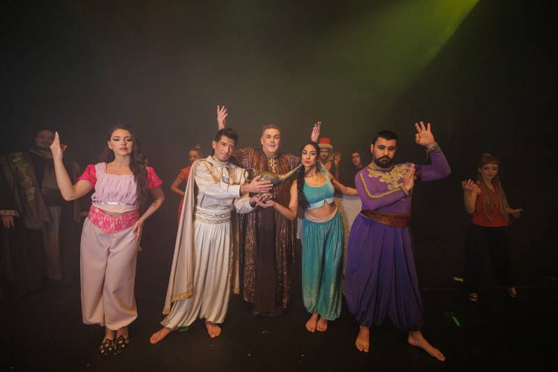 Η παράσταση «ΑΛΑΝΤΙΝ THE SHOW» έρχεται στην Βέροια