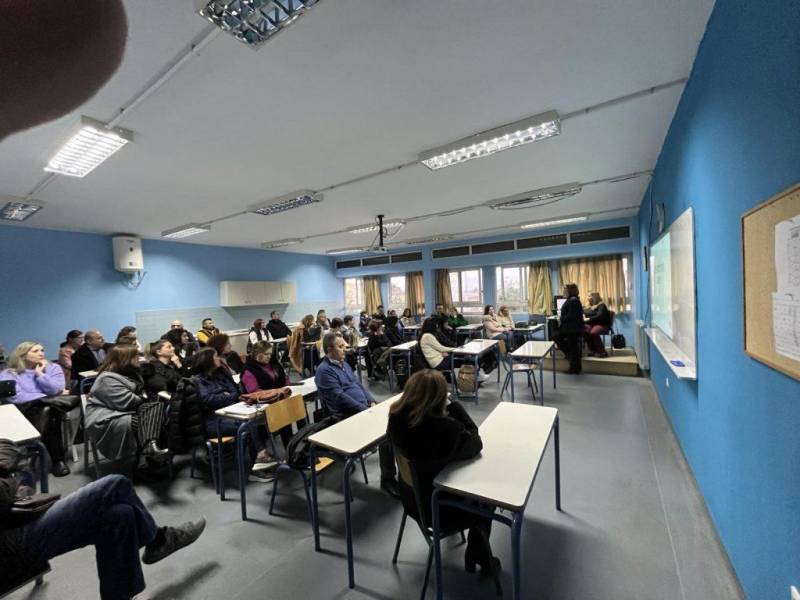 Ενημερωτική εκδήλωση στο 2ο Γυμνάσιο και Λύκειο Αλεξάνδρειας για τους εφήβους και την συμπεριφορά τους