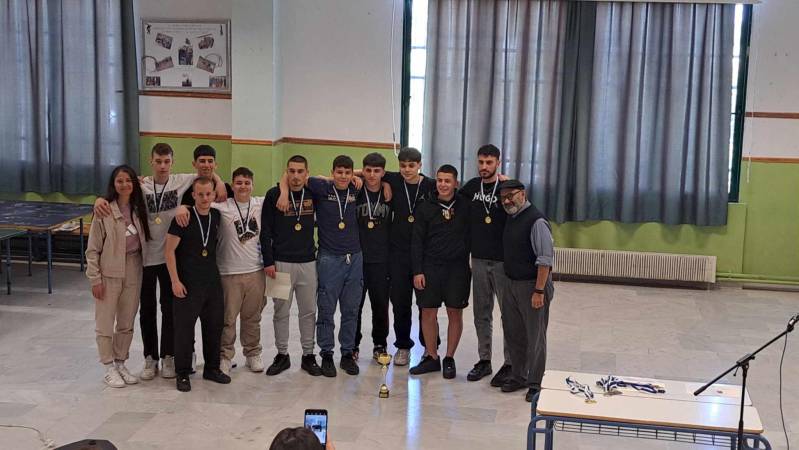 Πρωταθλητές Ημαθίας στο μπάσκετ το 4ο ΓΕΛ Βέροιας & στο χάντμπολ το 3ο ΓΕΛ Βέροιας