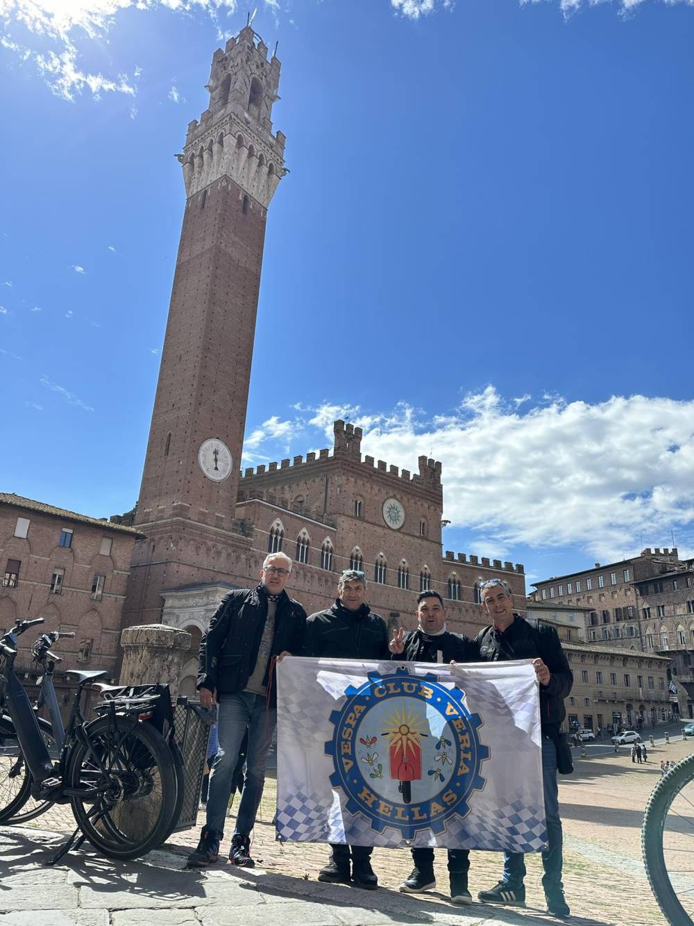 Συμμετοχή του Vespa Club Veria στην παγκόσμια συνάντηση vespa στην Ιταλία