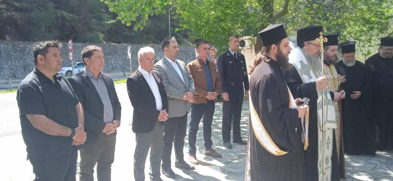 Συλλαλητήριο για τα Τέμπη στην Βέροια – Λίγα τα πολιτικά πρόσωπα, σύσσωμη η διοίκηση του Δήμου