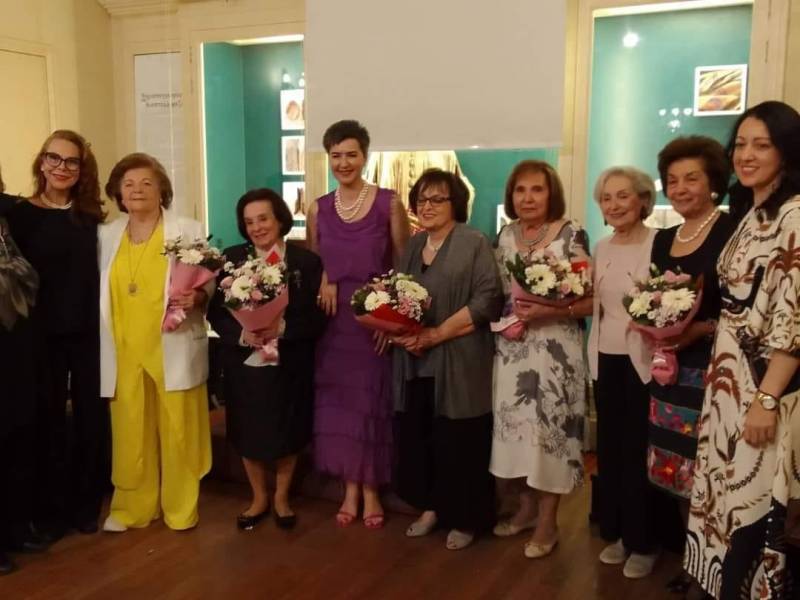 Το Λύκειο Ελληνίδων βράβευσε τις παλαιότερους αντιπροσώπους των παραρτημάτων