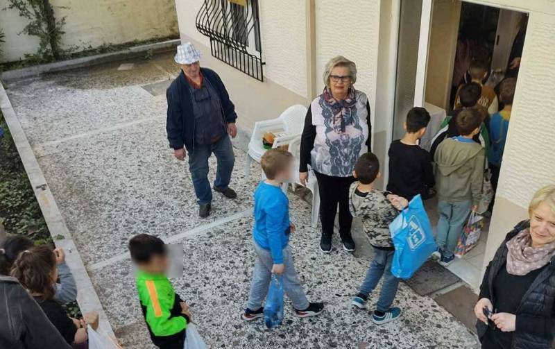 Μαθητές του 1ου Δημοτικού Βέροιας επισκέφθηκαν την Φιλόπτωχο