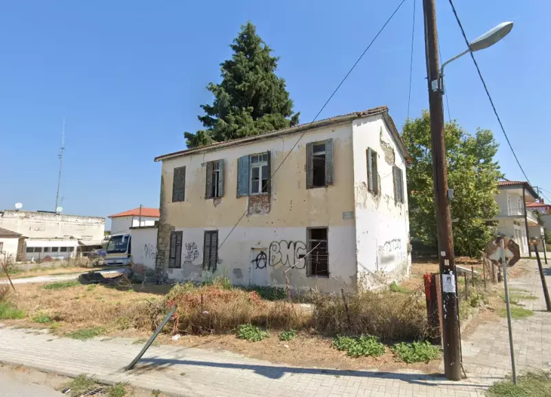 Εξηγήσεις για την κατεδάφιση του παλαιού αστυνομικού σταθμού Μελίκης