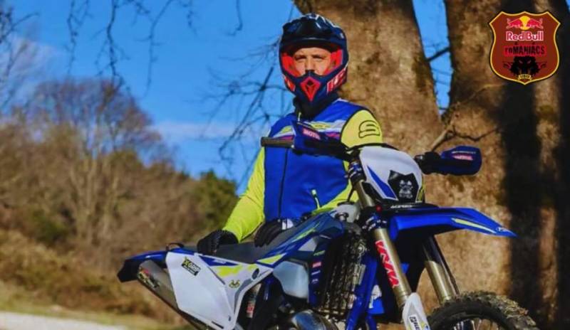 Σε hard enduro αγώνα στην Ρουμανία ο αναβάτης της Μηχανοκίνητης Αθλητικής Ομάδας, Γιώργος Νταλιμπίρας