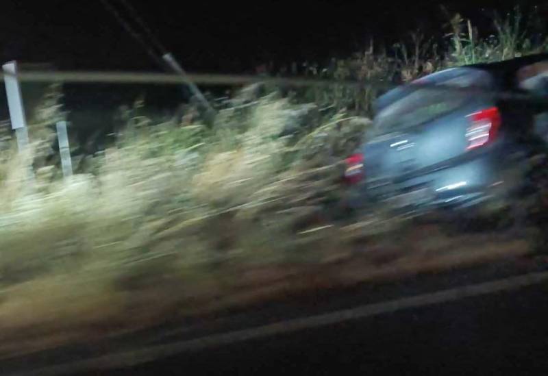 Οδηγός έχασε τον έλεγχο του ΙΧ και βγήκε από τον δρόμο