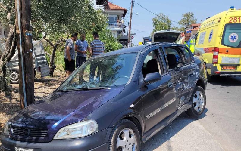Σύγκρουση ΙΧ με Φορτηγό στην Πατρίδα – Ευτυχώς χωρίς τραυματισμούς