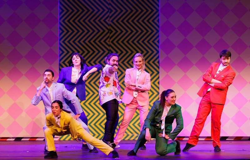 Η παράσταση “Μικροί Κύριοι – Μικρές Κυρίες The Show”  έρχεται στην Βέροια