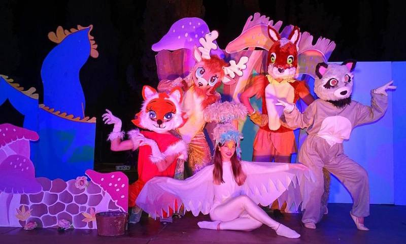 Η παιδική παράσταση ΧΙΟΝΑΤΗ into the woods στη Νάουσα και την Βέροια