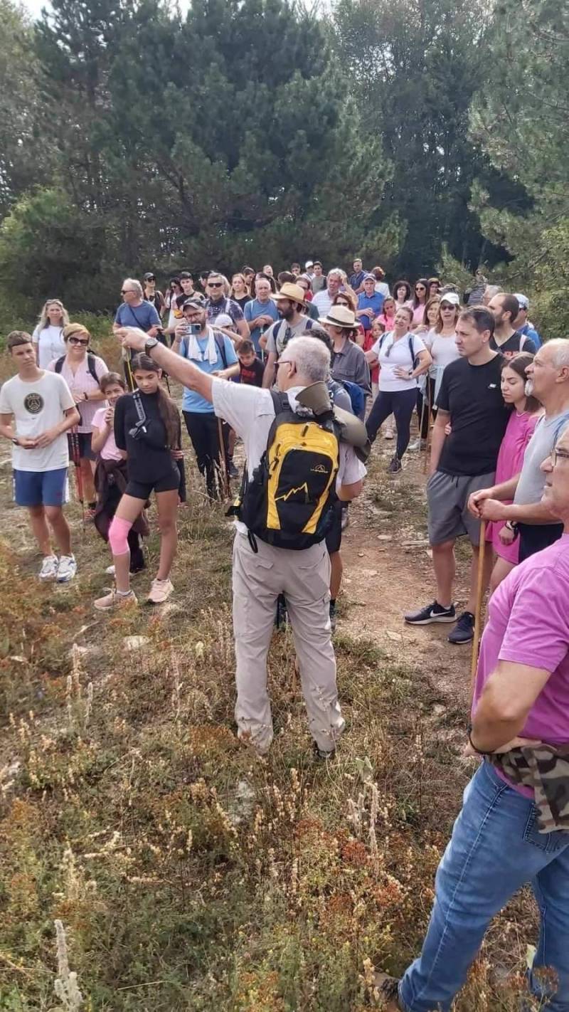 Υπέροχη πεζοπορία στο δάσος του Βερμίου