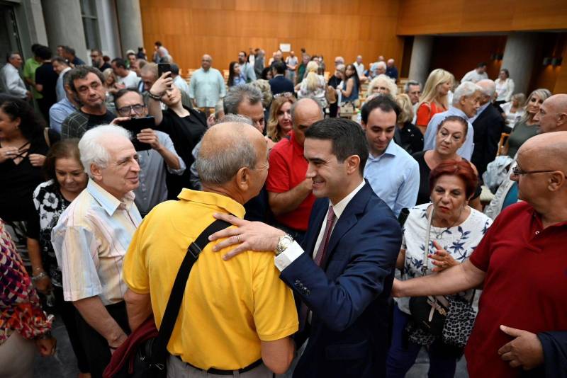 Κατρίνης: «Δε μπορούν να κάνουν αντιπολίτευση όσοι έχασαν την ευκαιρία, όσοι αποφεύγουν να μιλήσουν καθαρά, όσοι έχουν ατζέντα συνεργασίας με τον κ. Μητσοτάκη»