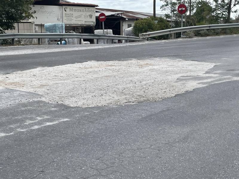 Ανησυχία για επικίνδυνη λακκούβα στην Περιφερειακή Οδό