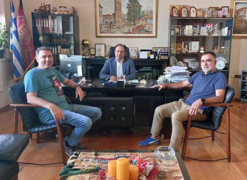 Υπογραφή Σύμβασης για τη Δημιουργία Πράσινου Σημείου στον Δήμο Βέροιας
