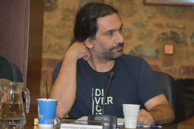 Παλουκίδης: “Με ποια ιδιότητα δέχθηκε ο δήμαρχος τους υποψηφίους του ΠΑΣΟΚ;”