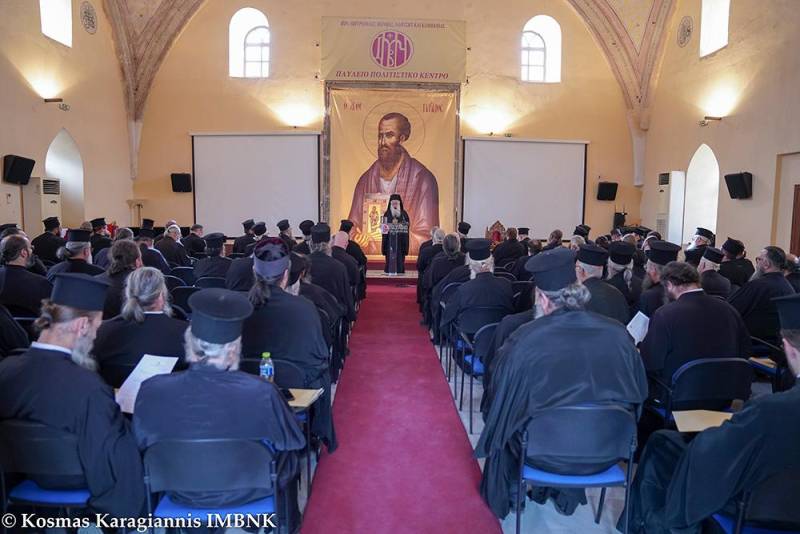 Ιερατική σύναξη και ενημέρωση για τις επετειακές εκδηλώσεις