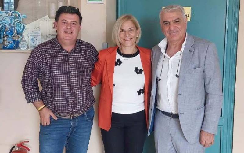 Εθιμοτυπική επίσκεψη Αλατζόγλου στο ΓΕΛ Πλατέος Κορυφής