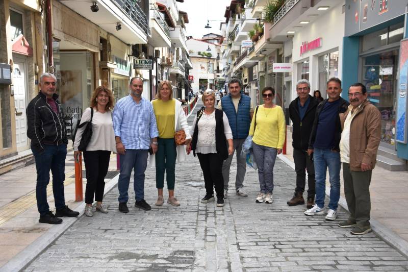 Παραδόθηκε στην κυκλοφορία η oδός Δημητρίου Βλάχου στη Νάουσα