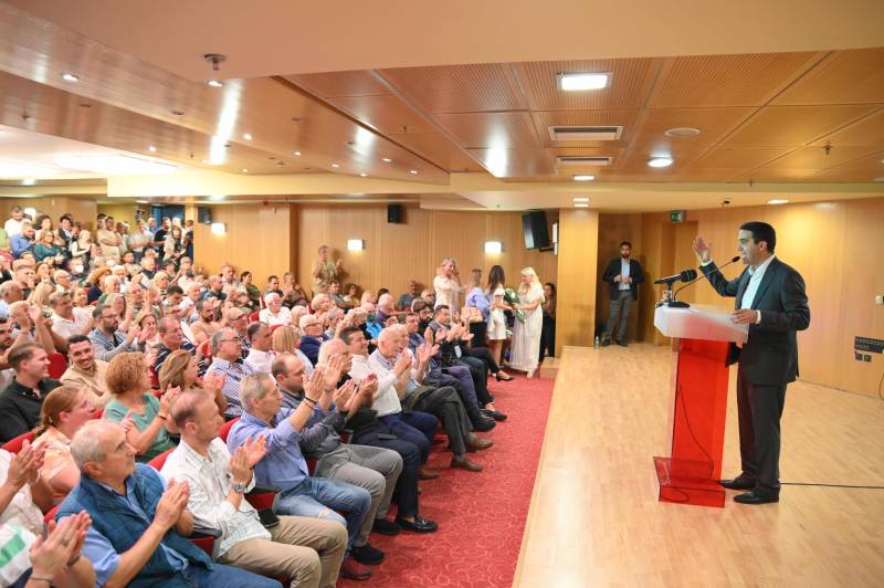 Κατρίνης: «Θέλω να είμαι η επιλογή των δημοκρατικών πολιτών και όχι των εξωθεσμικών κέντρων και των συμφερόντων»