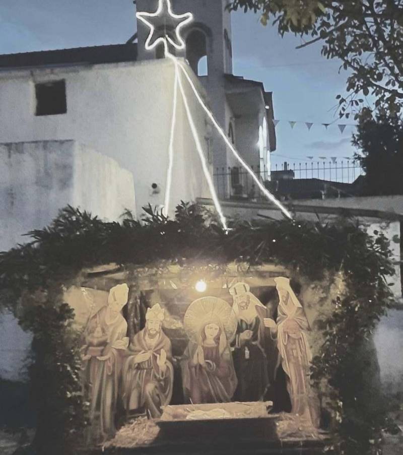 Άναμμα της Χριστουγεννιάτικης Φάτνης στην Αγία Βαρβάρα την Κυριακή