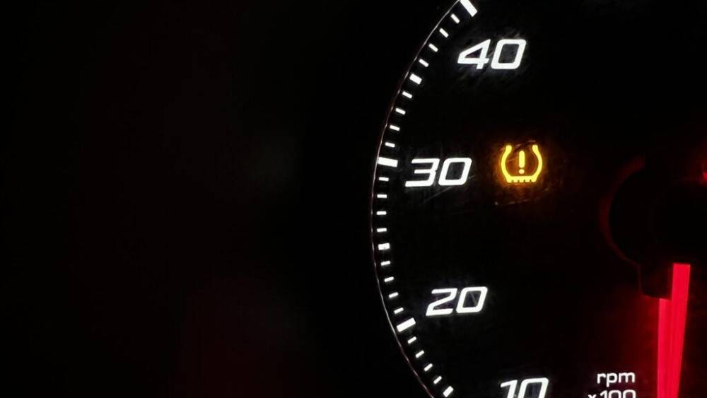 TPMS: Ασφάλεια και έλεγχος πίεσης ελαστικών σε πραγματικό χρόνο