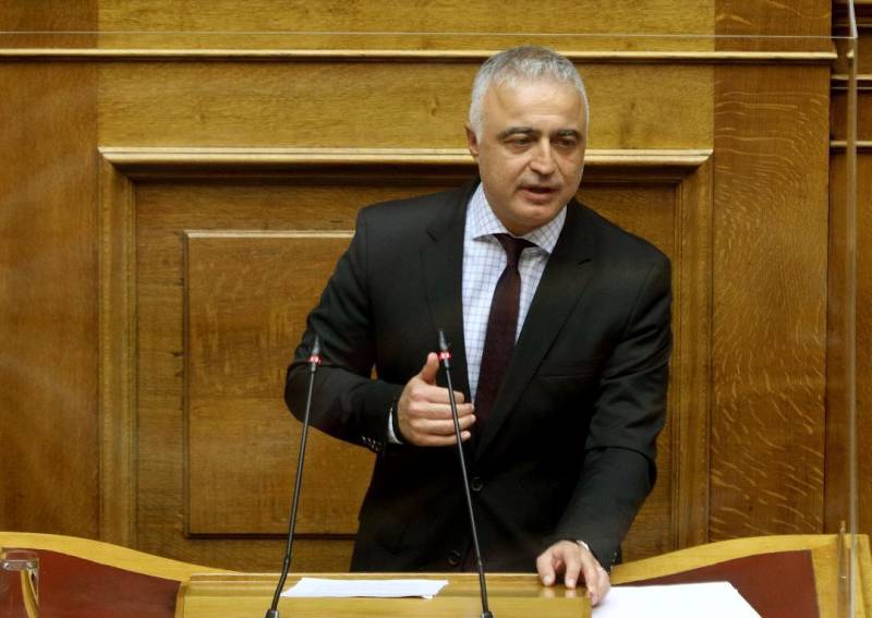 Δωρεάν e-pass στους σταθμούς διοδίων της χώρας σε αναπηρικά αυτοκίνητα ζητάει ο Τσαβδαρίδης