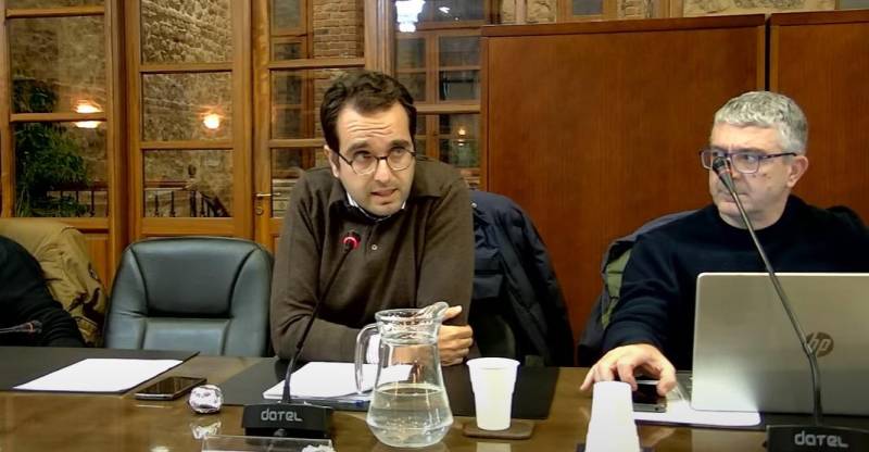 Κριτική Κορωνά στη Δημοτική Αρχή Βέροιας για Έλλειψη Πρωτοβουλιών για την Τοπική Αγορά