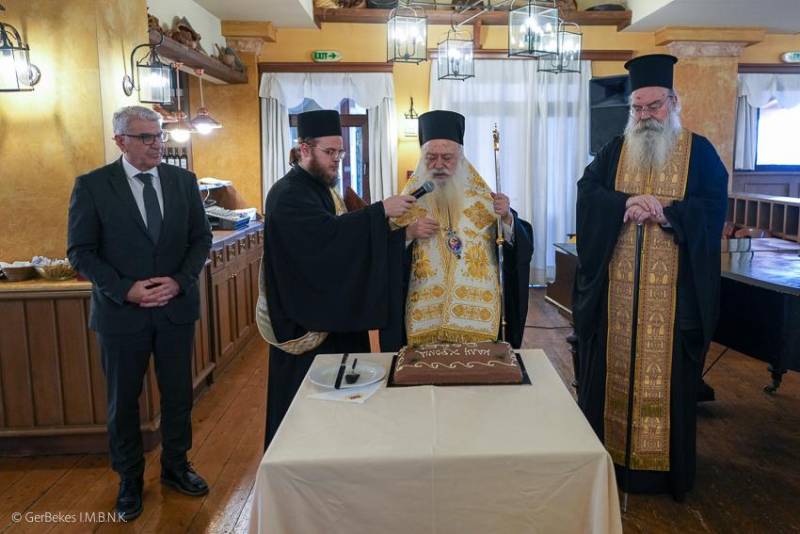 Η Διεύθυνση Δευτεροβάθμιας Εκπαίδευσης Ημαθίας έκοψε την βασιλόπιτα