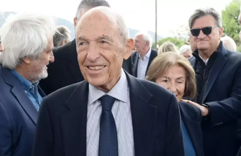 Πέθανε ο Κώστας Σημίτης