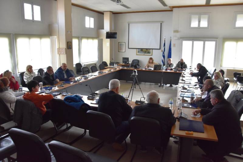 Νάουσα: Σύσκεψη για την διοργάνωση της Αποκριάς με προέδρους και πολιτιστικούς συλλόγους των Τοπικών Κοινοτήτων