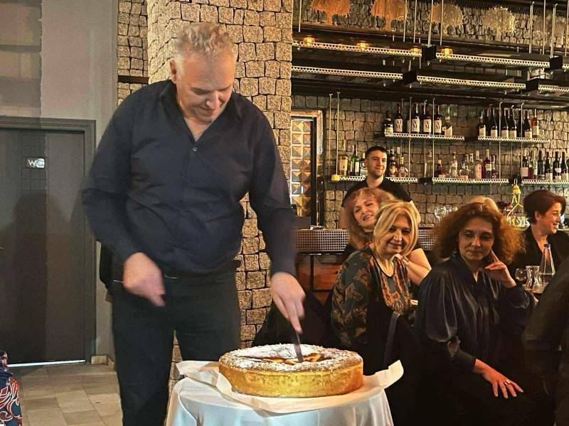 Ο Σύνδεσμος Φιλολόγων Ημαθίας έκοψε την βασιλόπιτα