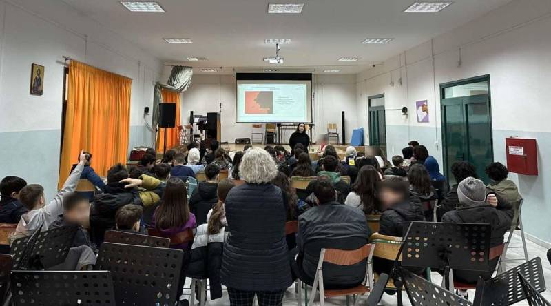 Ο «Έρασμος» στο Μουσικό Σχολείο Βέροιας