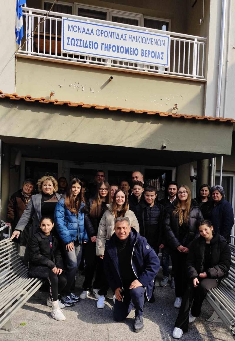 Χορός και χαμόγελα στο Γηροκομείο Βέροιας από τον Πολιτιστικό Σύλλογο Αγίου Γεωργίου