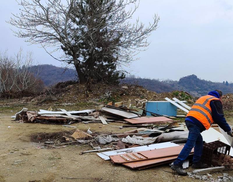 Νάουσα: Έλεγχοι για ανεξέλεγκτη εναπόθεση ογκωδών απορριμμάτων