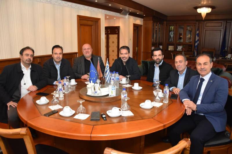 Ο Υπουργός Ψηφιακής Διακυβέρνησης Δημήτρης Παπαστεργίου στο Επιμελητήριο Ημαθίας