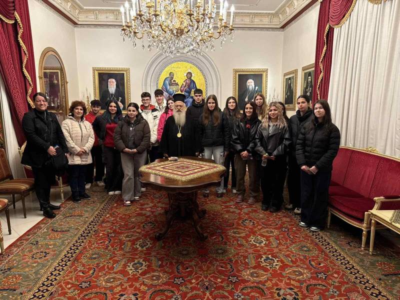 Οι μαθητές του ΕΠΑΛ Νάουσας γνώρισαν τα ιερά τοπόσημα της Βυζαντινής Βέροιας