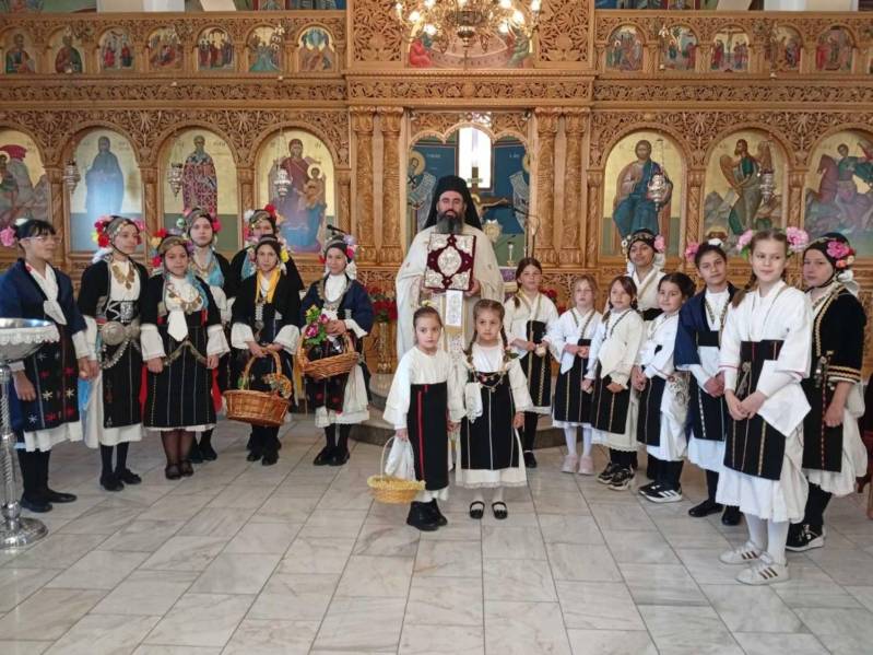 Οι Λαζαρίνες της Βεργίνας γιόρτασαν τον ερχομό της Άνοιξης και της Ανάστασης!
