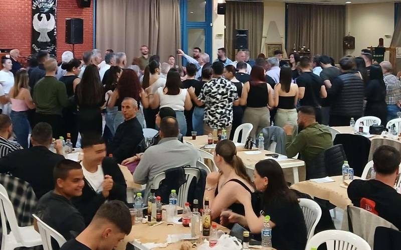 Μια αξέχαστη ποντιακή βραδιά από το Τμήμα Νέων της Ευξείνου Λέσχης Βέροιας