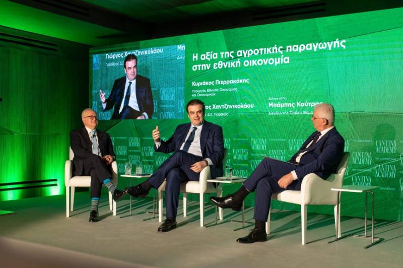 Πιερρακάκης: «Θα διεκδικήσουμε εξαιρέσεις για τα ελληνικά αγροτικά προϊόντα σε περίπτωση που δεν ευοδωθούν οι διαπραγματεύσεις ΕΕ -ΗΠΑ»