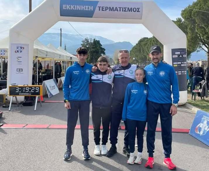 Τέσσερις βαδιστές του Βικέλα στους Βαλκανικούς