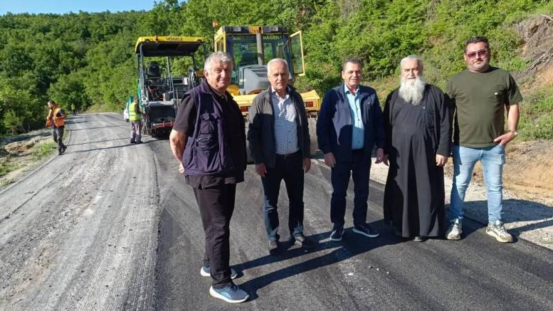 Ολοκληρώνονται οι εργασίες ασφαλτόστρωσης στην επαρχιακή οδό Βέροιας – Κουστοχωρίου