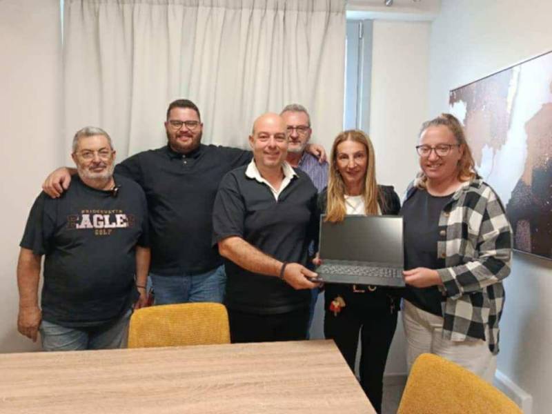 Οι Σύλλογοι του Μακροχωρίου μετέτραψαν τα έσοδα της Ανθοέκθεσης σε πράξεις αλληλεγγύης