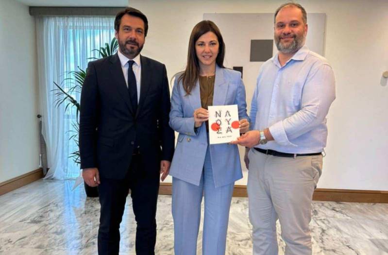 Ακαδημία Οίνου και εκπαιδευτικές καινοτομίες στο επίκεντρο της συνάντησης Κουτσογιάννη – Ζαχαράκη