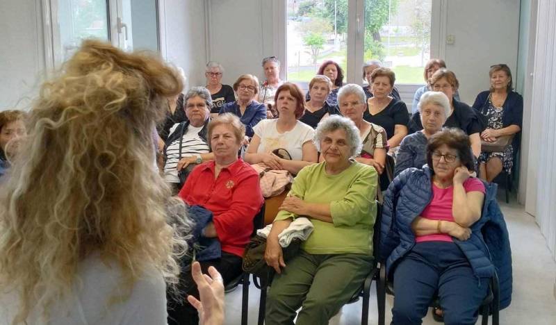 Βία στην Τρίτη Ηλικία: Ενημέρωση και Ευαισθητοποίηση από το Συμβουλευτικό Κέντρο Γυναικών στο Μακροχώρι