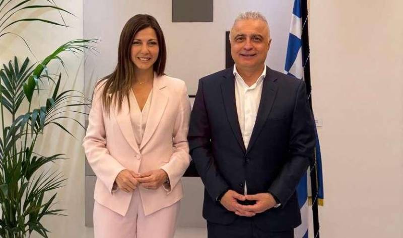 Συνάντηση Τσαβδαρίδη – Ζαχαράκη: Τιμή στον Αθ. Παπαδόπουλο και νέα προοπτική για ΣΔΕ στην Αλεξάνδρεια