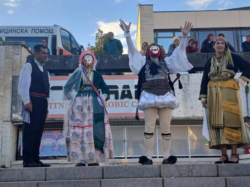 Πρεσβευτές παράδοσης και λεβεντιάς: Επέστρεψε από την Βουλγαρία ο “Νταβέλης”