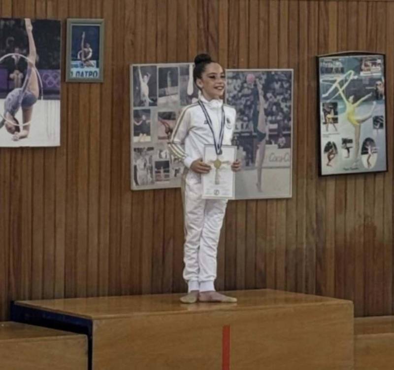 Ρυθμική: Στο πιο ψηλό σκαλί του βάθρου Κωνσταντίνα Θεοχάρη του Φιλίππου