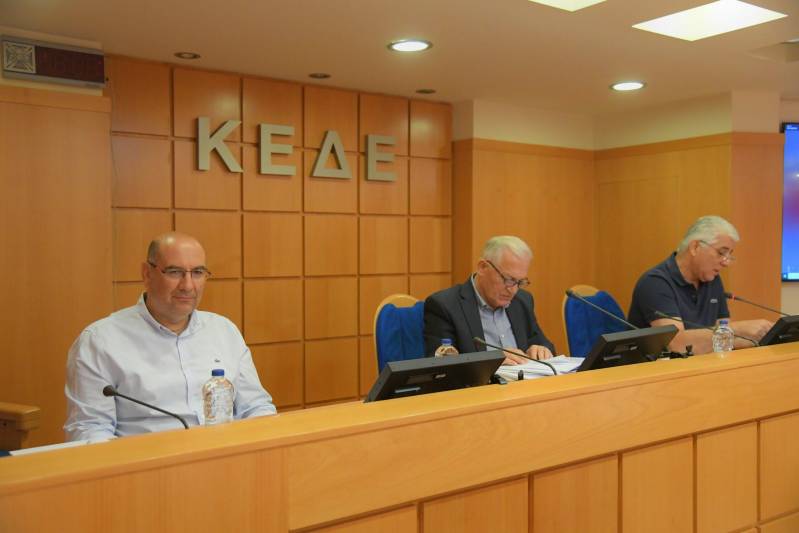Καμία υποχώρηση στην αυτοδιοικητική αρμοδιότητα των ΥΔΟΜ
