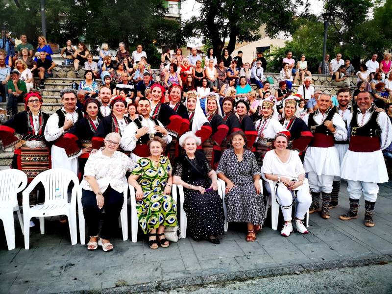 Το Λύκειο Ελληνίδων Βέροιας στη Φλώρινα: Μια γέφυρα παράδοσης στον Οικουμενικό Ελληνισμό