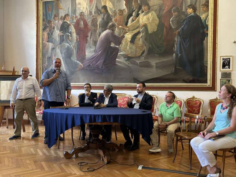 Την «Χάρτα της Ομορφιάς» υπέγραψε o Αντιδήμαρχος Τουρισμού στην Cava de’ Tirreni